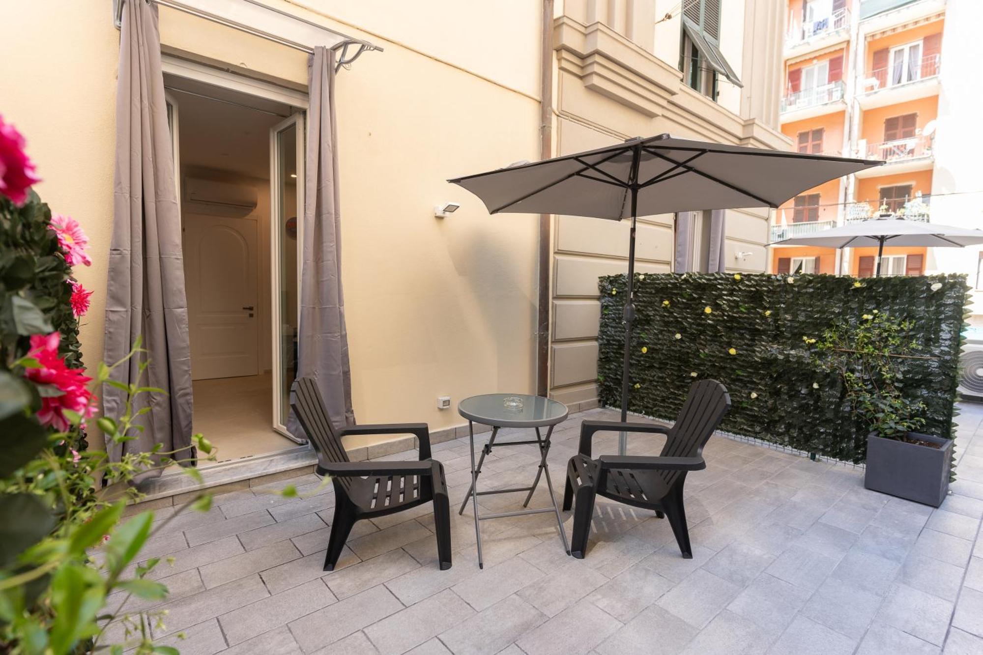 Adam Eric Bed and Breakfast La Spezia Exteriör bild
